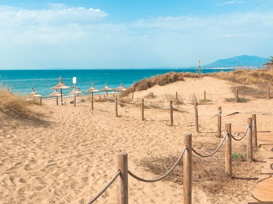 Algaida Beachfront - Seaview Studio Costa Del Sol Apartman Sitio de Calahonda Kültér fotó